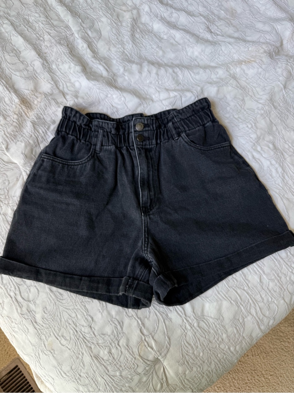 Vero Moda Black High-Waist Gathered Waist Denim Shorts
